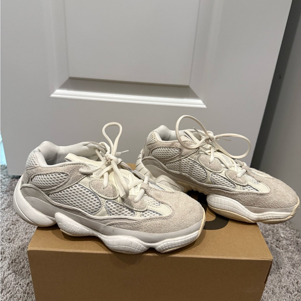 Yeezy 500 adidas Men’s 6.5/Woman’s 8.5 Cream and White Sneakers
